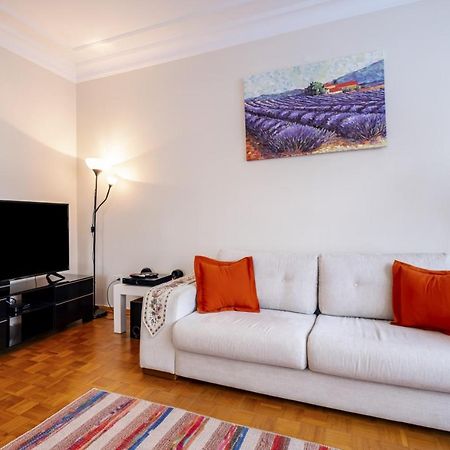 Cozy Flat Near Bagdat Street In Suadiye Istanbul Eksteriør bilde
