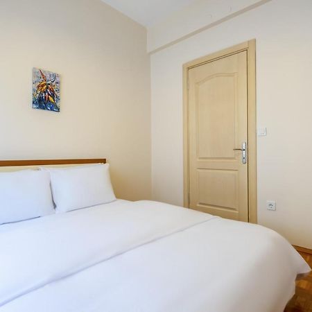 Cozy Flat Near Bagdat Street In Suadiye Istanbul Eksteriør bilde